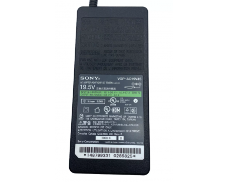 Cargador Original Sony 19.5 v 6.2a 120w PCGA-AC19 V9 VGP-AC19 V17 VGP-AC19 V18 VGP-AC19 V54 vgp-ac19